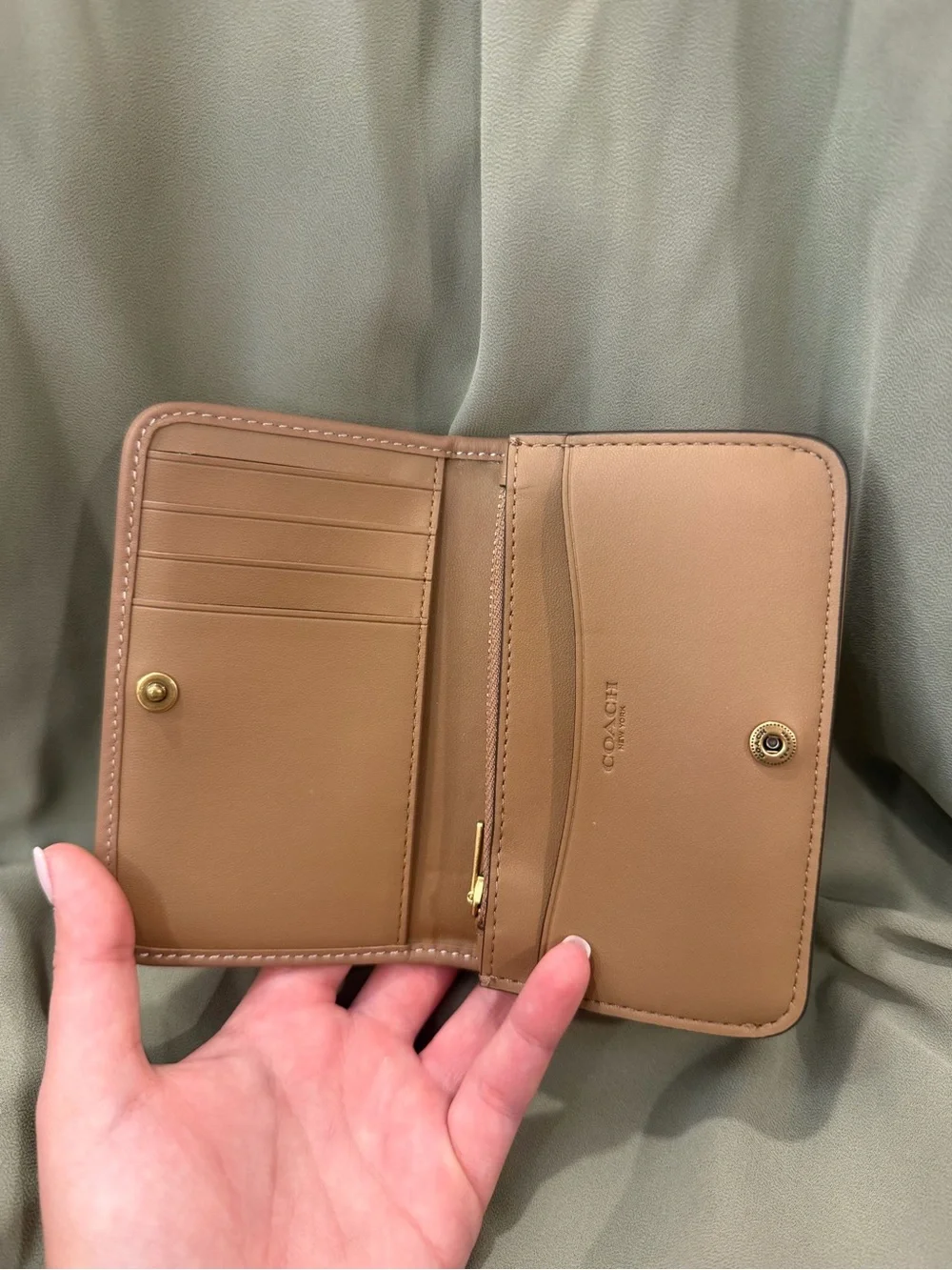 Coach Essential Slim Card Case in Crystal Signature Jacquard